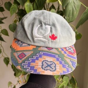 Vintage Hat Aztec Pattern Canada